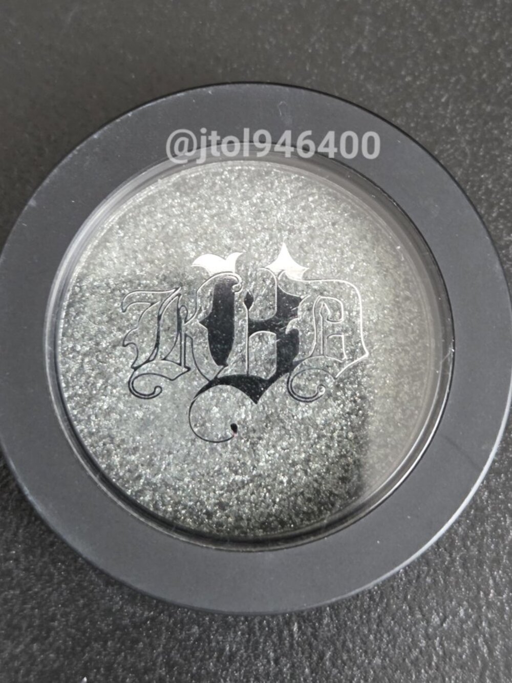 Kat Von D Black No 1 Eyeshadow